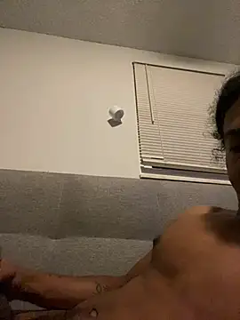 Snapshot of johnfoe4 chatting on 06-19-26, 03:01 johnfoe4 online show from 06-19-26, 03:01