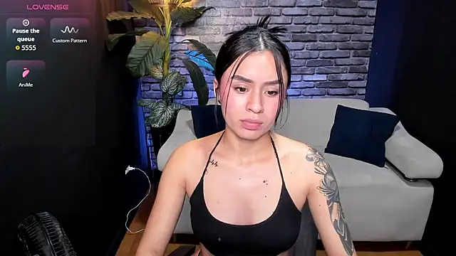 Snapshot of candy_spicy1 chatting on 06-18-26, 03:50 candy spicy1 online show from 06-18-26, 03:50