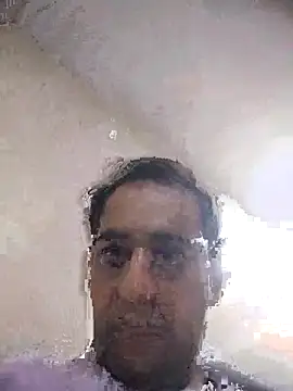Snapshot of chuby38male chatting on 07-11-26, 01:55 chuby38male online show from 07-11-26, 01:55