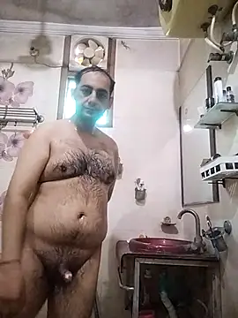 Snapshot of chuby38male chatting on 07-14-26, 04:17 chuby38male online show from 07-14-26, 04:17