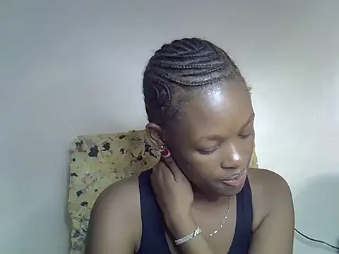 Snapshot of pretty_albright chatting on 06-17-26, 11:36 pretty albright online show from 06-17-26, 11:36