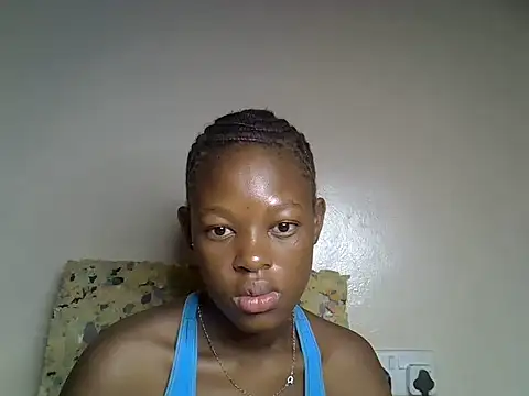 Snapshot of pretty_albright chatting on 06-27-26, 03:56 pretty albright online show from 06-27-26, 03:56