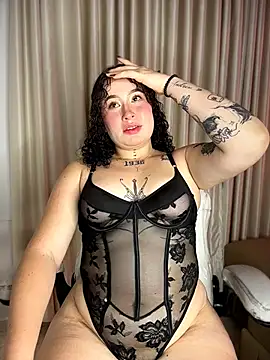 Snapshot of Doll_Ivy chatting on 06-26-26, 03:12 Doll Ivy online show from 06-26-26, 03:12