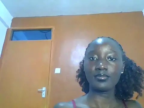 Snapshot of Sexy_mayah5 chatting on 06-19-26, 12:44 Sexy mayah5 online show from 06-19-26, 12:44