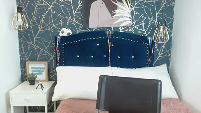 Snapshot of red_liia_tk chatting on 07-17-26, 03:04 red liia tk online show from 07-17-26, 03:04