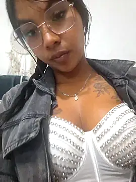 Snapshot of sophiagomezx chatting on 07-11-26, 09:37 sophiagomezx online show from 07-11-26, 09:37
