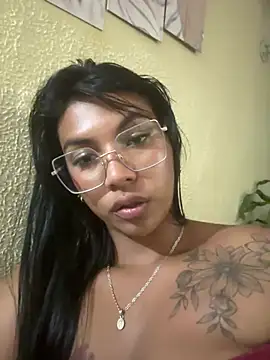 Snapshot of sophiagomezx chatting on 06-28-26, 02:40 sophiagomezx online show from 06-28-26, 02:40