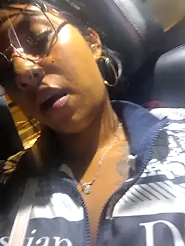 Snapshot of sophiagomezx chatting on 07-17-26, 11:57 sophiagomezx online show from 07-17-26, 11:57