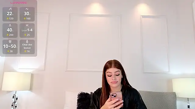 Snapshot of Olivia_flamme chatting on 07-26-26, 11:39 Olivia flamme online show from 07-26-26, 11:39