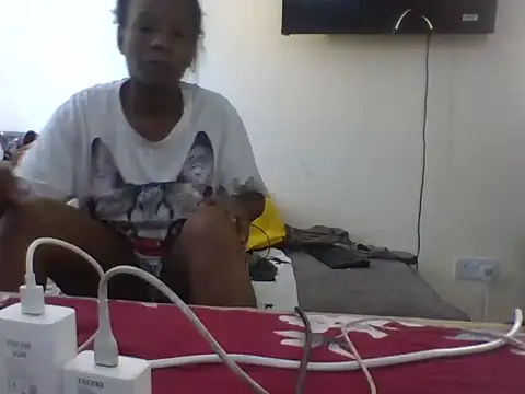 Snapshot of Lovergirlcute chatting on 06-19-26, 08:20 Lovergirlcute online show from 06-19-26, 08:20