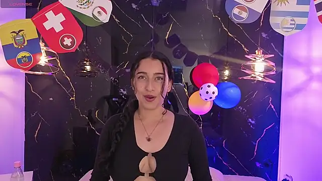 ZoeBlissX online show from 07-10-26, 11:32
