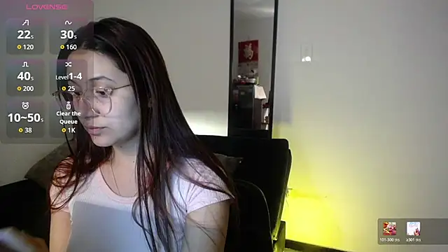 Snapshot of tiana_sweet chatting on 07-07-26, 02:36 tiana sweet online show from 07-07-26, 02:36