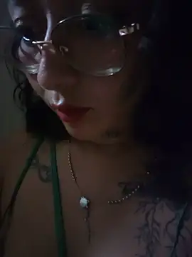 Snapshot of sweetshubbymami chatting on 06-19-26, 12:38 sweetshubbymami online show from 06-19-26, 12:38