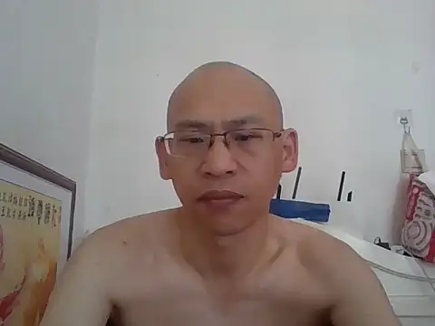 Snapshot of benly888 chatting on 06-28-26, 12:28 benly888 online show from 06-28-26, 12:28