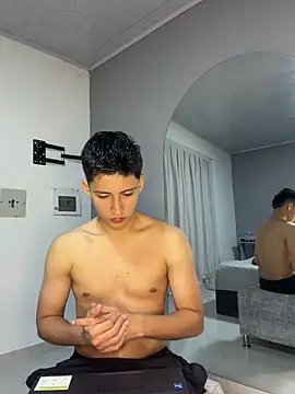 Snapshot of SantiLux_ chatting on 07-15-26, 12:50 SantiLux online show from 07-15-26, 12:50