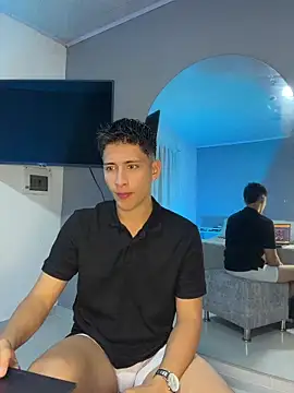 Snapshot of SantiLux_ chatting on 07-11-26, 11:49 SantiLux online show from 07-11-26, 11:49