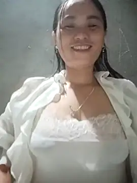 Snapshot of chychy113 chatting on 08-04-26, 03:05 chychy113 online show from 08-04-26, 03:05