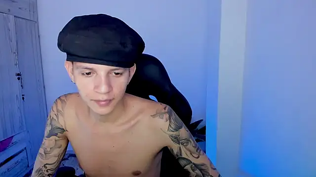 Snapshot of tylerrnova chatting on 07-11-26, 03:18 tylerrnova online show from 07-11-26, 03:18