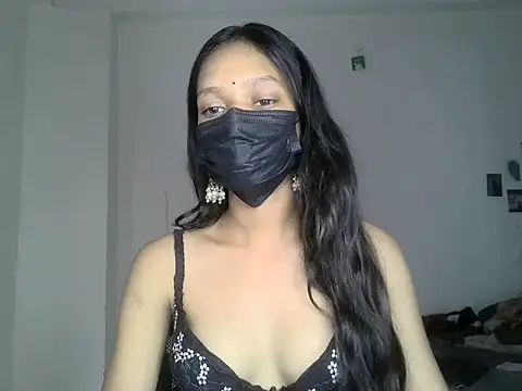 LILY HOTYY online show from 08-05-26, 07:13