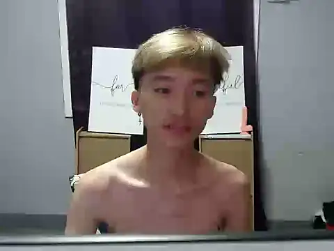 Snapshot of Fem_phiLboy69 chatting on 07-21-26, 06:09 Fem phiLboy69 online show from 07-21-26, 06:09