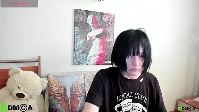 Snapshot of MillyMils chatting on 07-09-26, 08:37 MillyMils online show from 07-09-26, 08:37