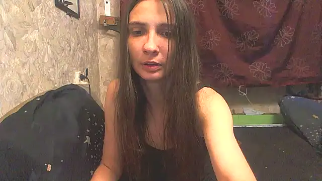 Snapshot of Alison_Wale chatting on 07-17-26, 06:10 Alison Wale online show from 07-17-26, 06:10