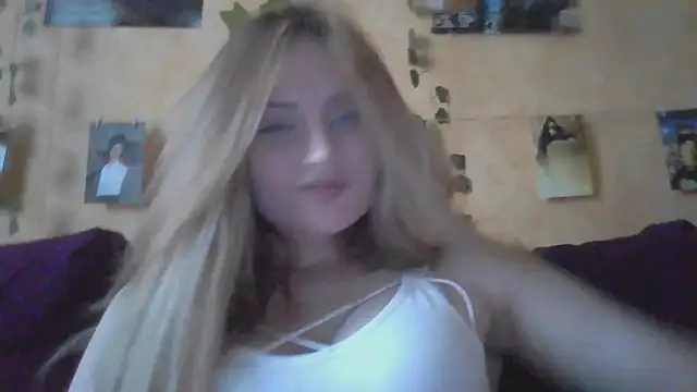 Snapshot of MilaPrecious chatting on 07-06-26, 03:03 MilaPrecious online show from 07-06-26, 03:03