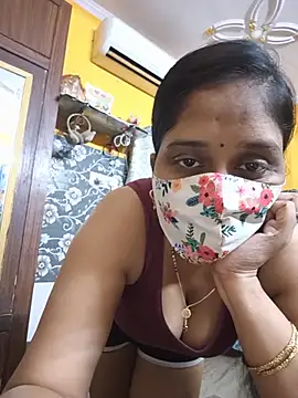 Snapshot of Garimaa_Cherry chatting on 07-17-26, 07:22 Garimaa Cherry online show from 07-17-26, 07:22