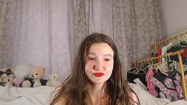 Snapshot of ChloeBrooklyn chatting on 07-10-26, 12:38 ChloeBrooklyn online show from 07-10-26, 12:38