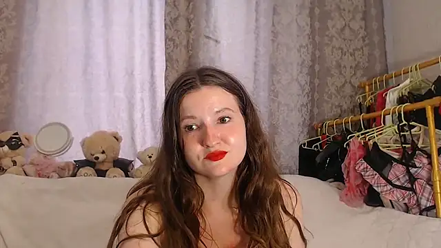 Snapshot of ChloeBrooklyn chatting on 06-30-26, 10:37 ChloeBrooklyn online show from 06-30-26, 10:37