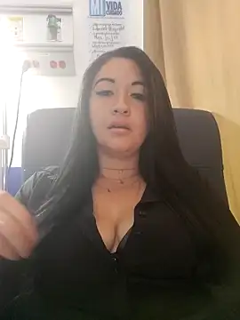 Snapshot of Melany_Ariadna_ chatting on 06-20-26, 08:03 Melany Ariadna online show from 06-20-26, 08:03