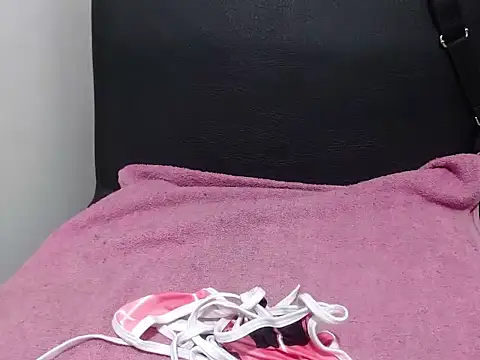 skinny nastyy online show from 07-31-26, 02:37