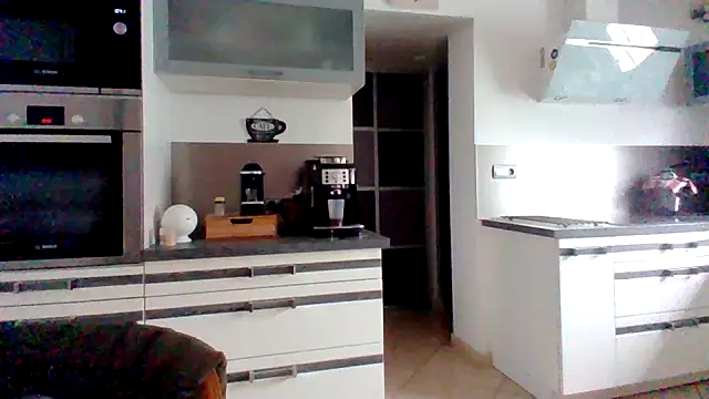 Snapshot of coquinesensuel chatting on 07-26-26, 08:43 coquinesensuel online show from 07-26-26, 08:43