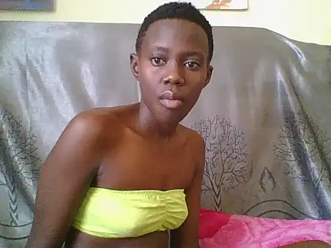 Snapshot of Tish_Leylah chatting on 07-14-26, 10:54 Tish Leylah online show from 07-14-26, 10:54