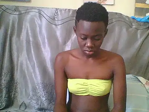 Snapshot of Tish_Leylah chatting on 07-03-26, 10:55 Tish Leylah online show from 07-03-26, 10:55