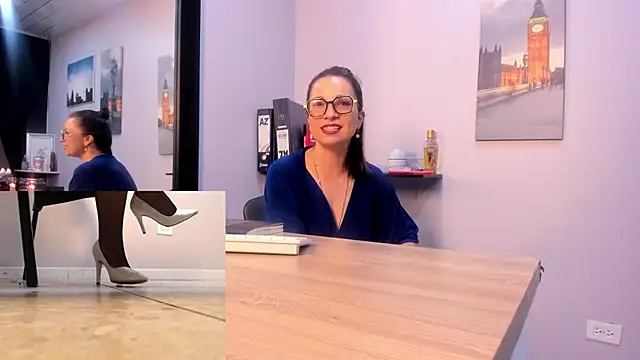 Snapshot of Greta_Borbon_ chatting on 07-09-26, 11:31 Greta Borbon online show from 07-09-26, 11:31