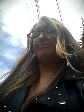 Snapshot of karla-giraldo1 chatting on 07-21-26, 04:52 karla-giraldo1 online show from 07-21-26, 04:52