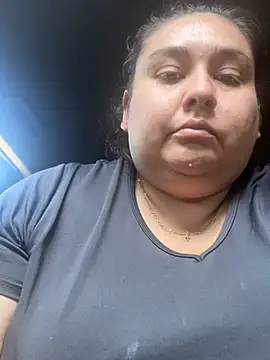 Snapshot of sn0w420 chatting on 07-10-26, 05:02 sn0w420 online show from 07-10-26, 05:02