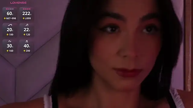imLeanna  online show from 07-10-26, 10:43
