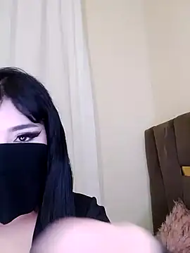 Quen Rubyy online show from 07-20-26, 12:51
