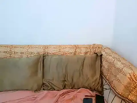 Snapshot of Ashley_Lane28 chatting on 07-13-26, 03:00 Ashley Lane28 online show from 07-13-26, 03:00