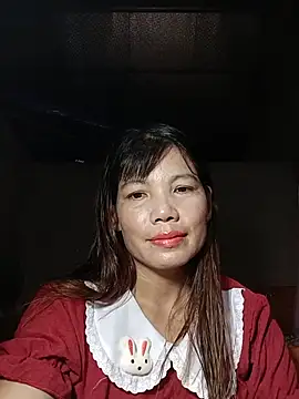Snapshot of Gee_hot chatting on 07-11-26, 11:43 Gee hot online show from 07-11-26, 11:43