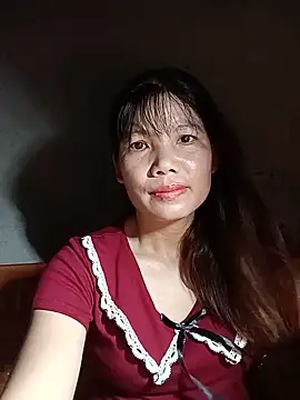 Snapshot of Gee_hot chatting on 06-25-26, 11:04 Gee hot online show from 06-25-26, 11:04