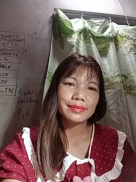 Snapshot of Gee_hot chatting on 07-17-26, 05:21 Gee hot online show from 07-17-26, 05:21