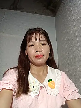 Snapshot of Gee_hot chatting on 08-04-26, 11:20 Gee hot online show from 08-04-26, 11:20