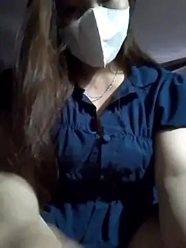 Snapshot of Miuxu_8800 chatting on 07-09-26, 02:27 Miuxu 8800 online show from 07-09-26, 02:27