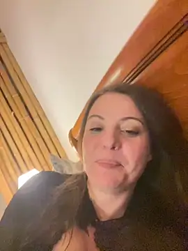 Snapshot of MylaXSecret chatting on 06-20-26, 12:37 MylaXSecret online show from 06-20-26, 12:37