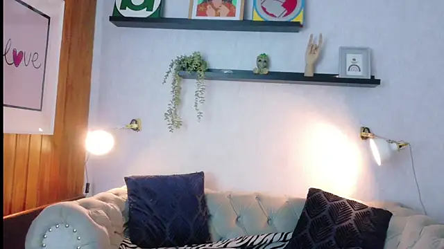 Katalyna lee online show from 07-28-26, 11:50