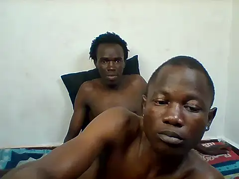 Larryeboy online show from 07-04-26, 03:49