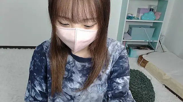 Snapshot of ohuton_love chatting on 06-19-26, 12:44 ohuton love online show from 06-19-26, 12:44